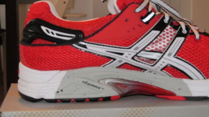 Asics DS Trainer 16 - Medial View