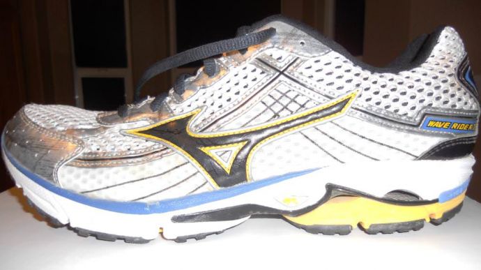 Mizuno Wave Rider 15 - Lateral View 2