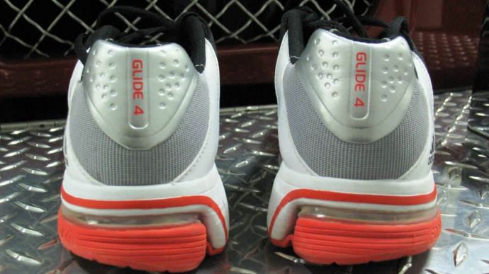 Adidas Supernova Glide 4 - Heel View