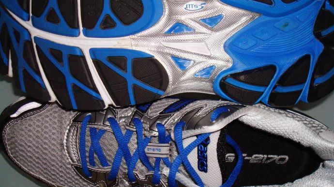 Asics GT-2170 - Upper and Outsole View