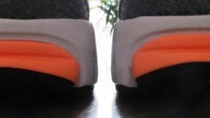 Nike Zoom Structure Triax 15 -Decoupled Heel Detail