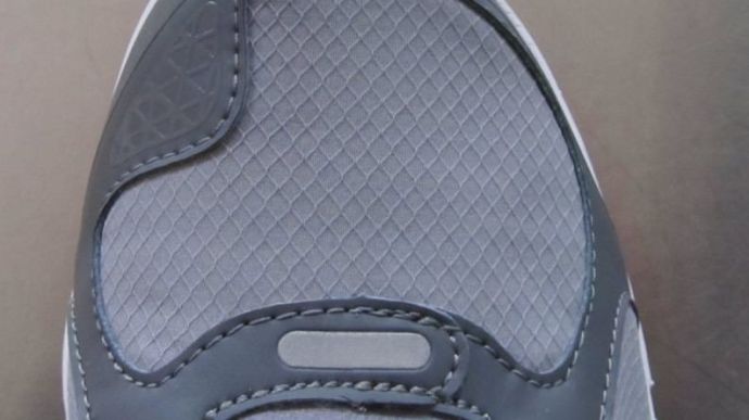 Nike Zoom Structure Triax 15 - Toebox Detail