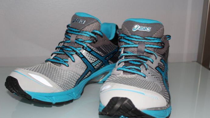 Asics DS Trainer 17 - Pair Front View