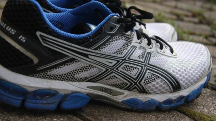 Asics Gel Cumulus 15 - Medial Side