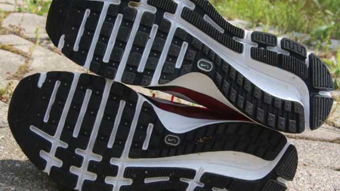 Nike Air Pegasus+ 30 - Sole