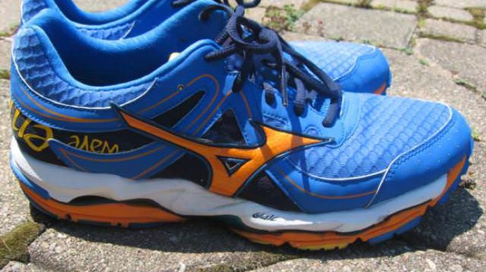 Mizuno Wave Enigma 3 -  Medial Side