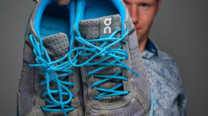 ON Running Cloudrunner Top