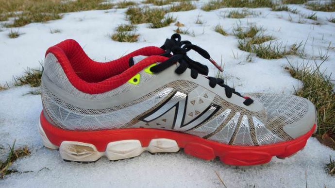 New Balance 890V4 - Medial SIde