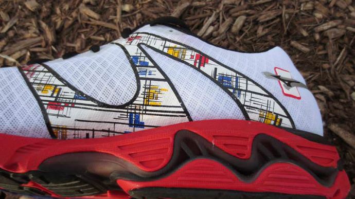 Mizuno Wave Creation 15 - Medial SIde