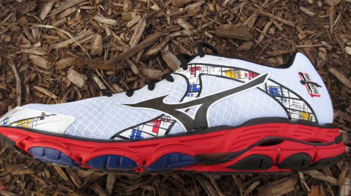 Mizuno Wave Creation 15 - Medial Side