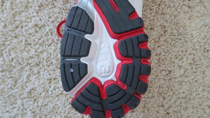 Brooks Ravenna 5 - Sole