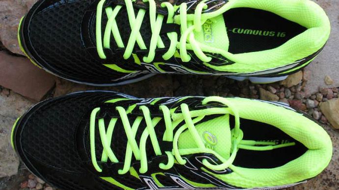 Asics Cumulus 16 - Top