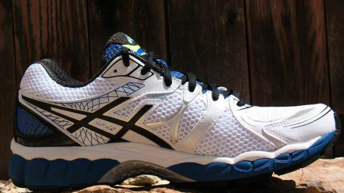 Asics Nimbus 16 - Medial Side