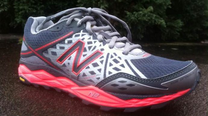 New Balance 1210v2 - Medial Side