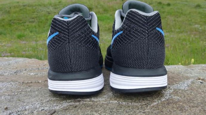 Nike Zoom Vomero 10 - Heel