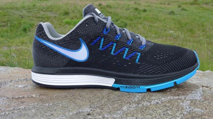 Nike Zoom Vomero 10 - Lateral Side