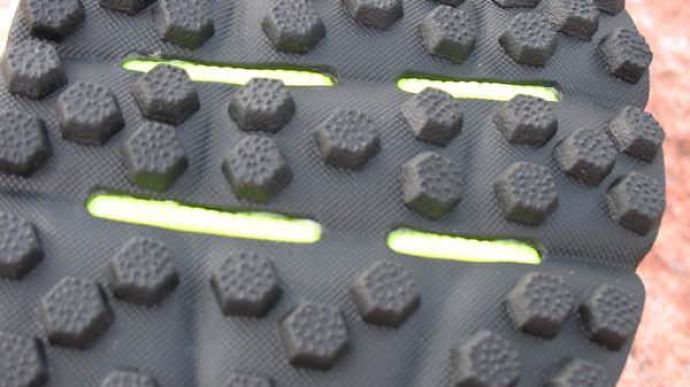 Brooks PureGrit 4 - Sole