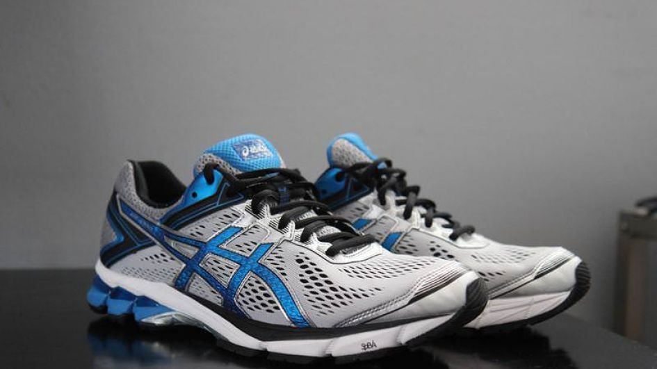 asics gt 1000 4 black