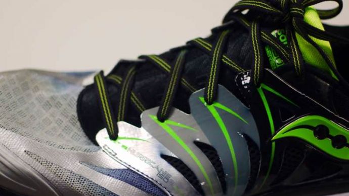 Saucony Hurricane ISO 2 - Lateral Side