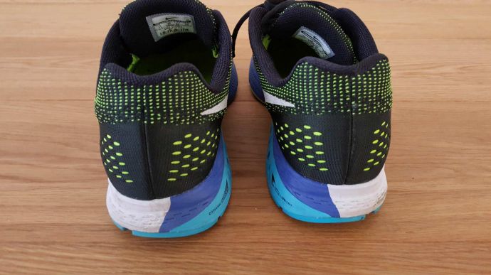 Nike Zoom Structure 19 - Heel View