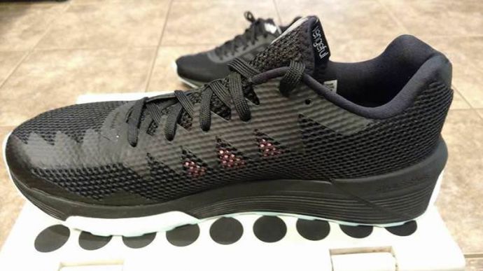 Adidas Vengeful - Medial Side