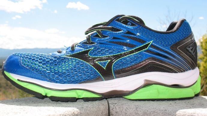 Mizuno Wave Enigma 6 - Medial Side