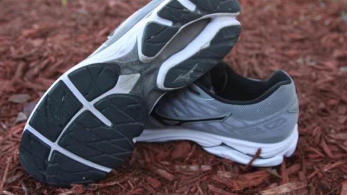 Mizuno Wave Rider 20 - Pair