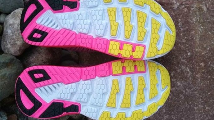 Hoka One One Arahi - Sole