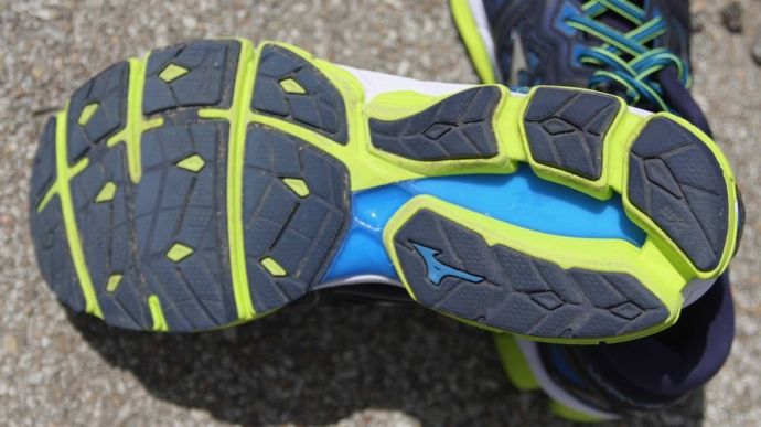 Mizuno Wave Sky - Sole