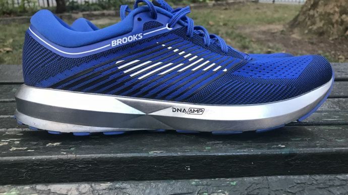 Brooks Levitate - Lateral Side