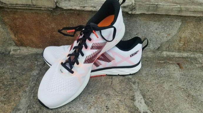 New Balance 1500v4 - Top