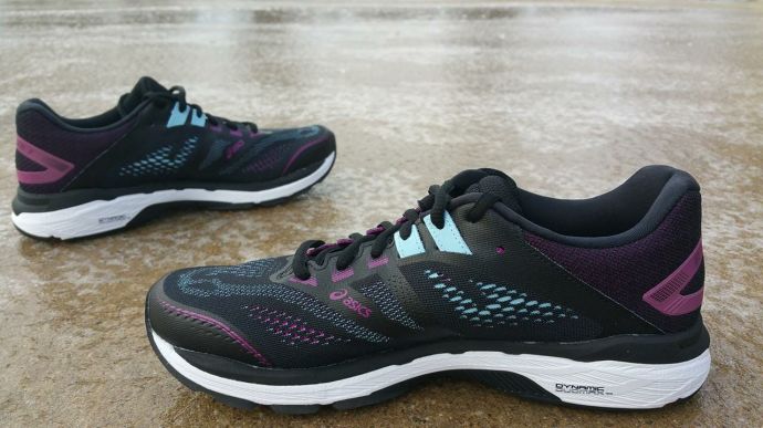 Asics GT 2000 7 - Medial Side