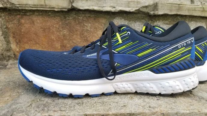 Brooks Adrenaline GTS 19 - Lateral Side
