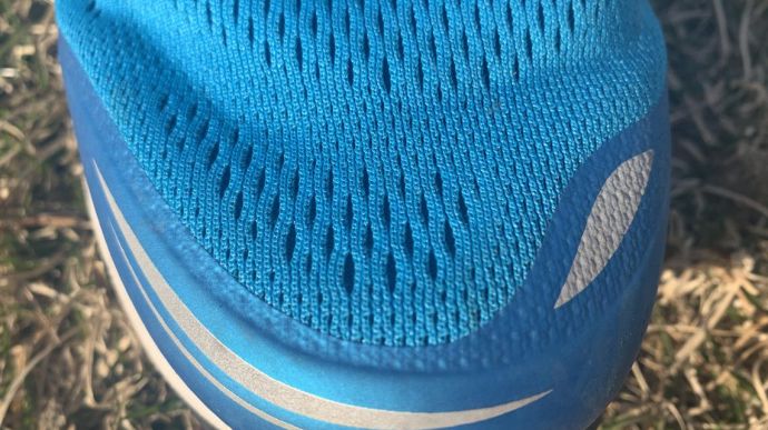 New Balance 880v8 - Top