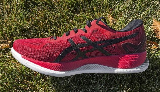 Asics GlideRide - Medial Side