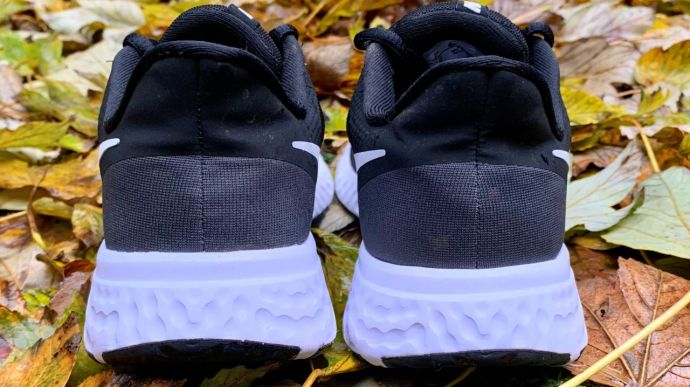 Nike Revolution 5 - Image 08