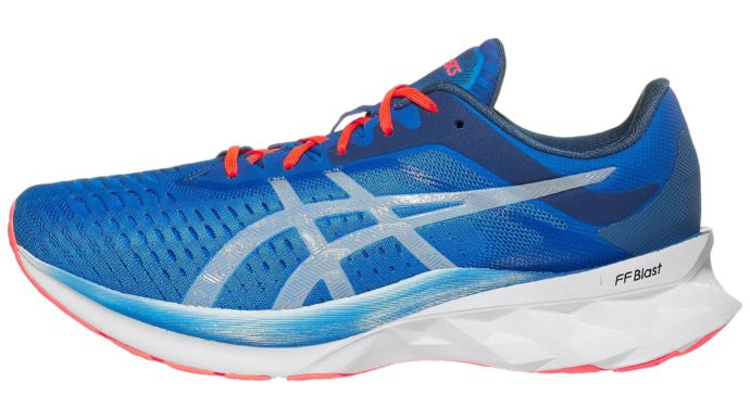 asics-novablast-1
