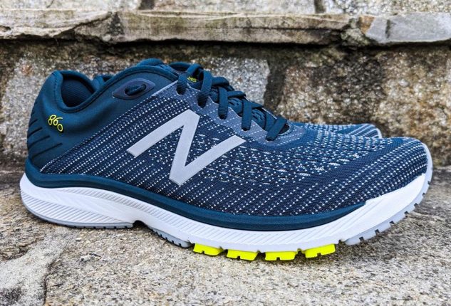 New Balance Fresh Foam 860 v10 - Lateral Side