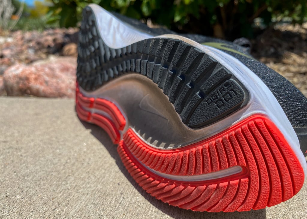 Nike Zoom Pegasus 37 - outsole side view