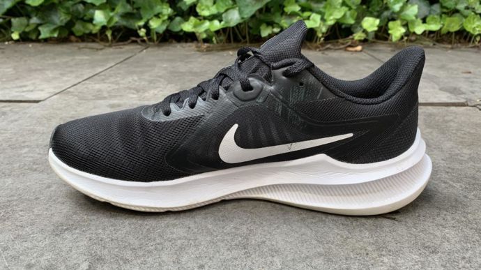 Nike Downshifter 10 - Medial Side