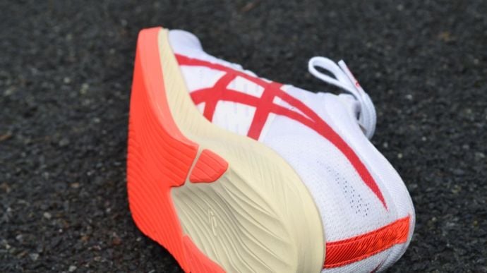 Asics MetaRacer - Sole1