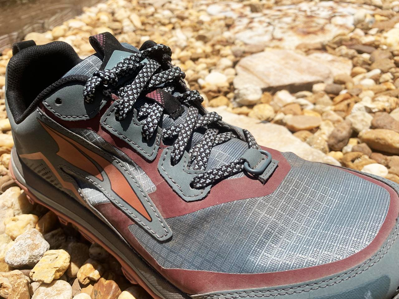 Altra Lone Peak 5.0 - Top Closeup
