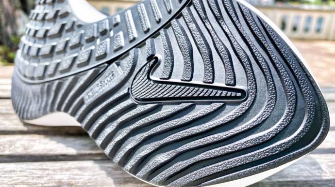 Nike Air Zoom Vomero 16 - pic 16