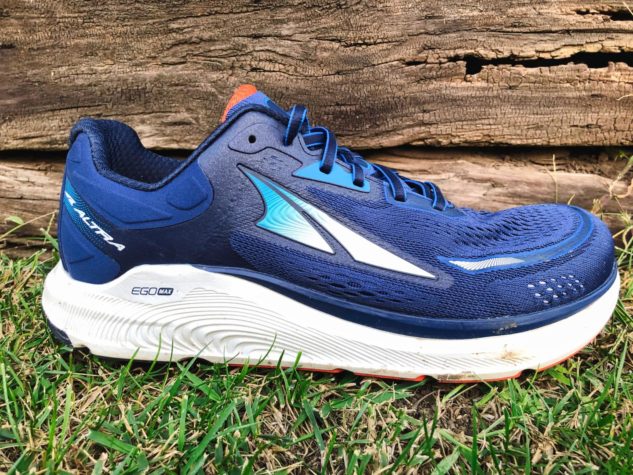 picture of Altra Paradigm 6 - copyright Running Shoes Guru