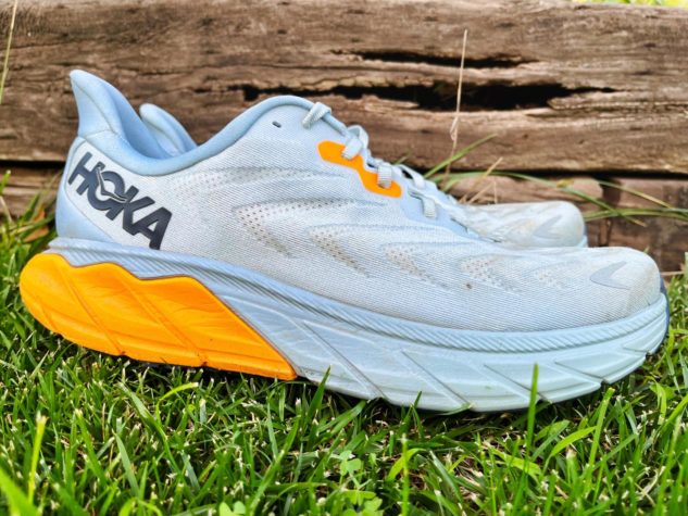 picture of Hoka Arahi 6 - copyright Running Shoes Guru