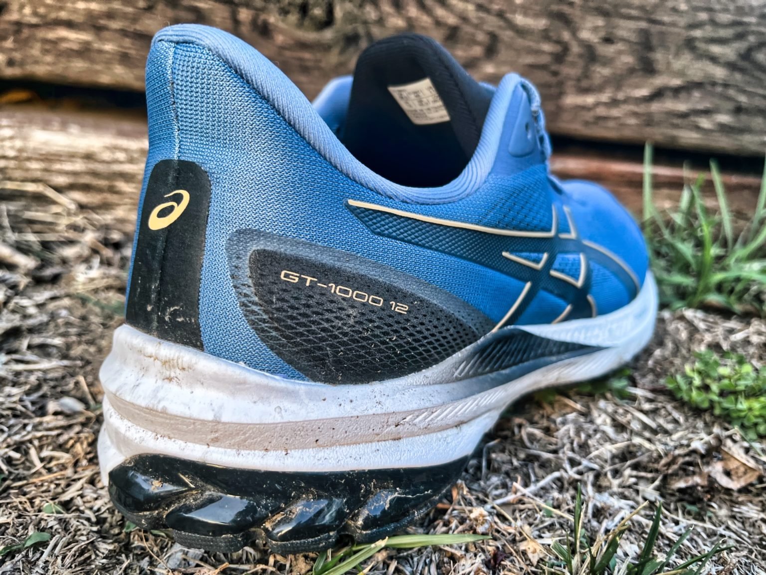 asics gt 1000 le review