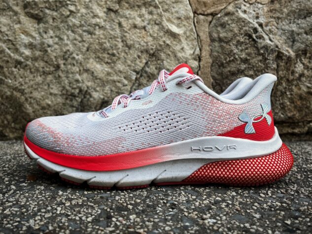 Picture of Under Armour HOVR Turbulence 2