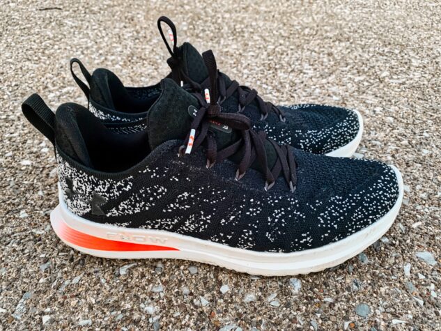 Picture of Under Armour Velocity 3