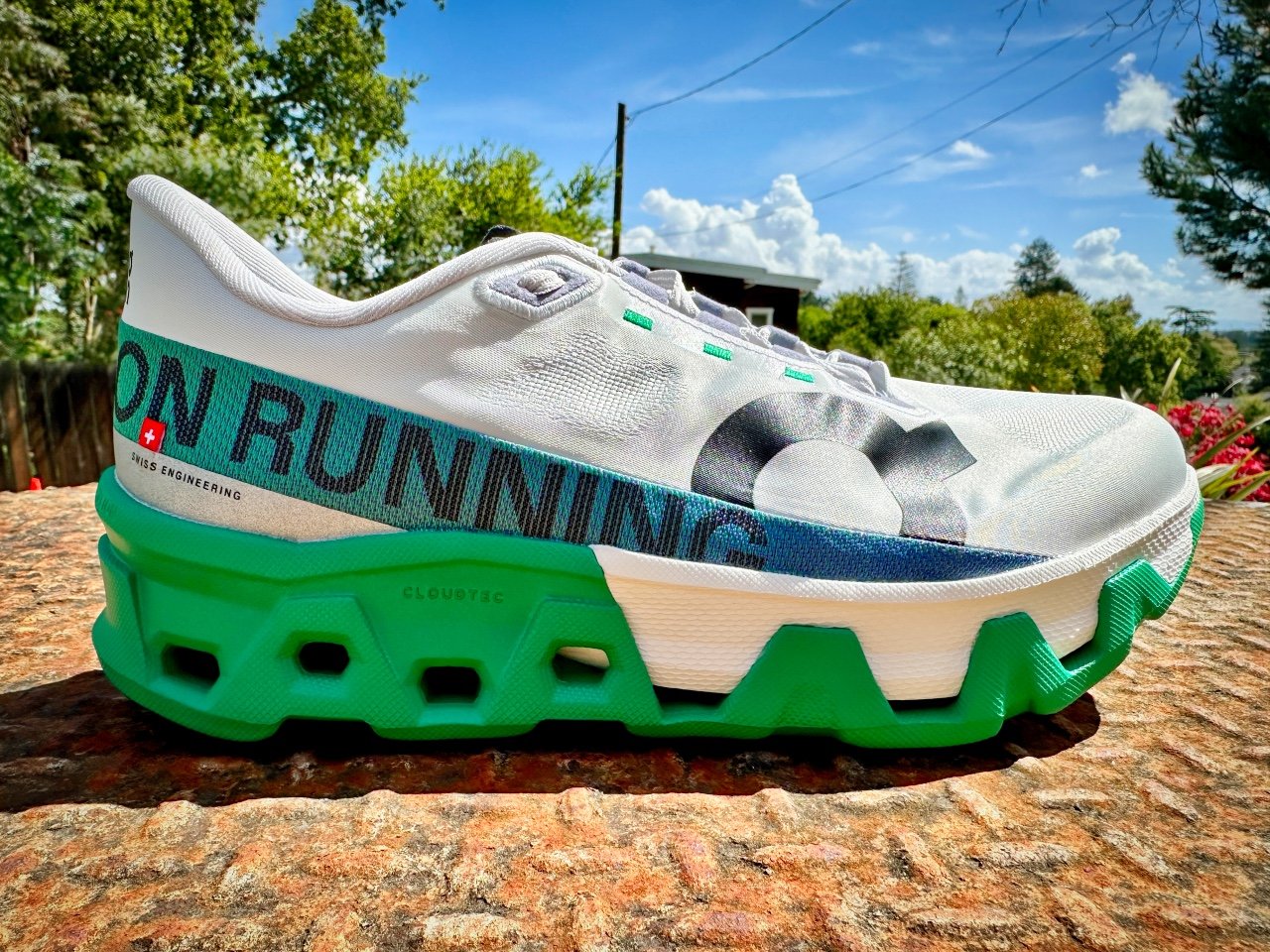 Picture of On Cloudmonster Hyper