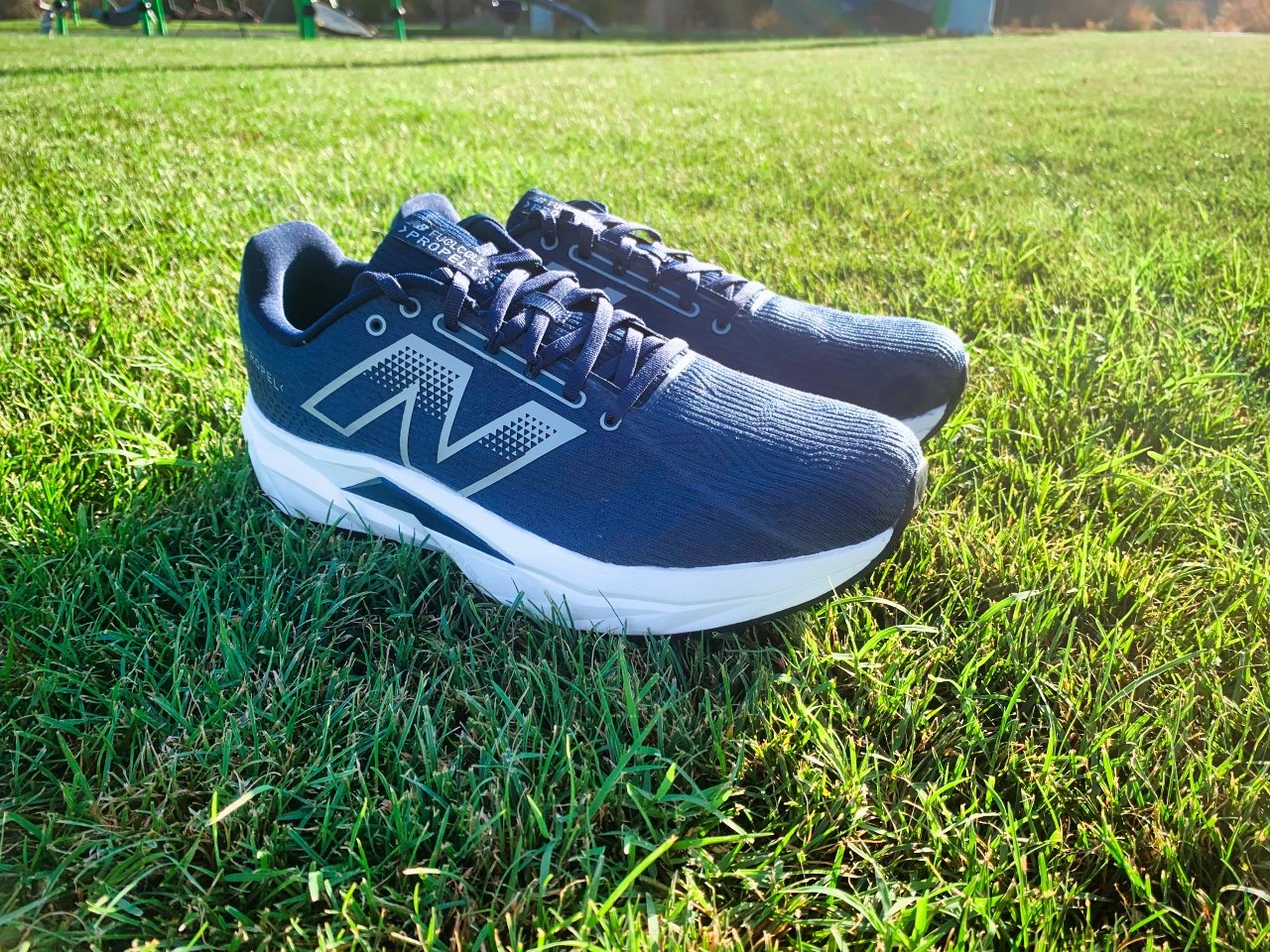 Picture of New Balance FuelCell Propel v5